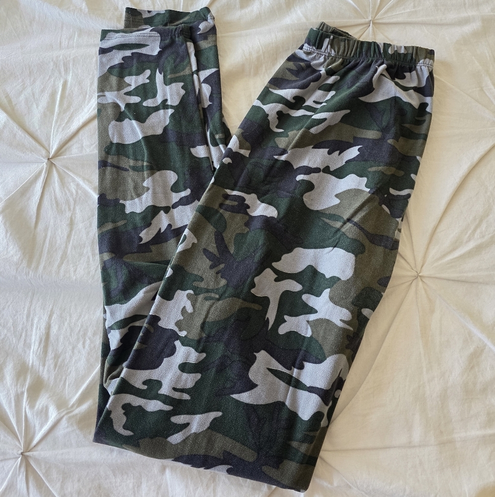 🔴  4x$10  J. Village Camouflage Pants, leggings